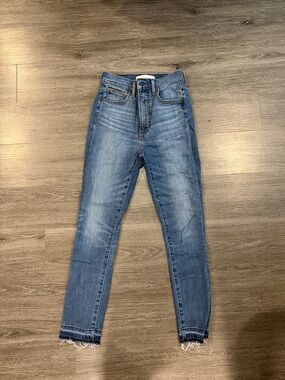Denim Forum Medium Blue High-Rise Skinny Crop Jeans